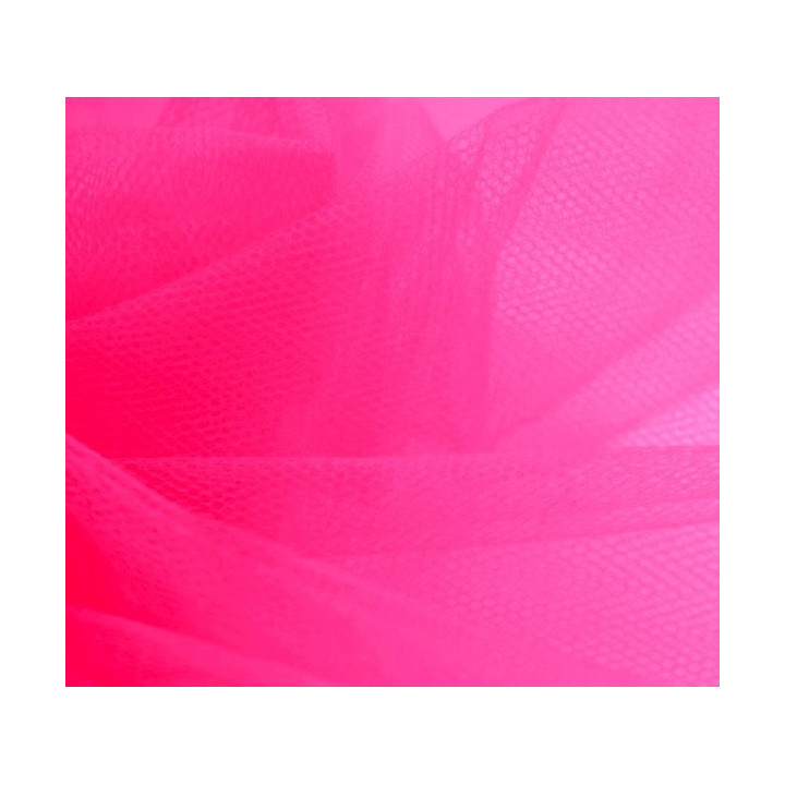 Pièce de tulle rose fluo