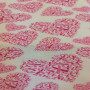 Tissu coton Octobre Rose – Cœurs et rubans roses